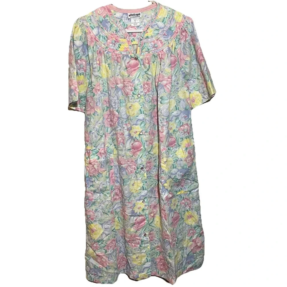 VTG National Housecoat M Pastel  Floral Robe‎ Pockets Grannycore Trad Wife